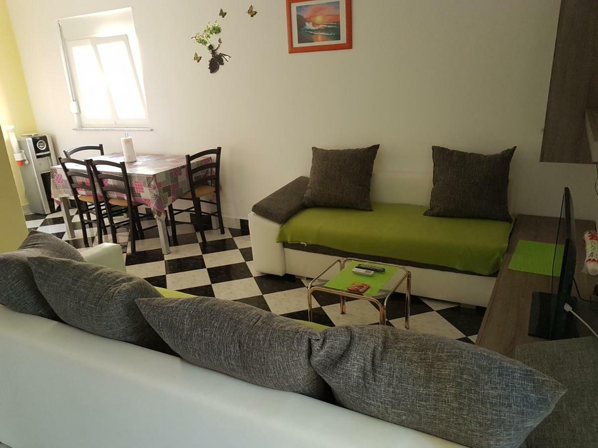 Apartment Mimosa Vir Kültér fotó