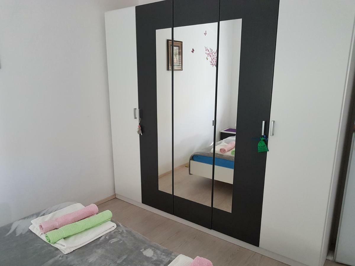 Apartment Mimosa Vir Kültér fotó
