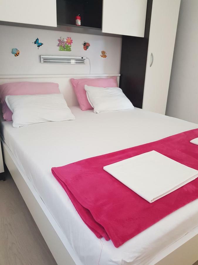 Apartment Mimosa Vir Kültér fotó